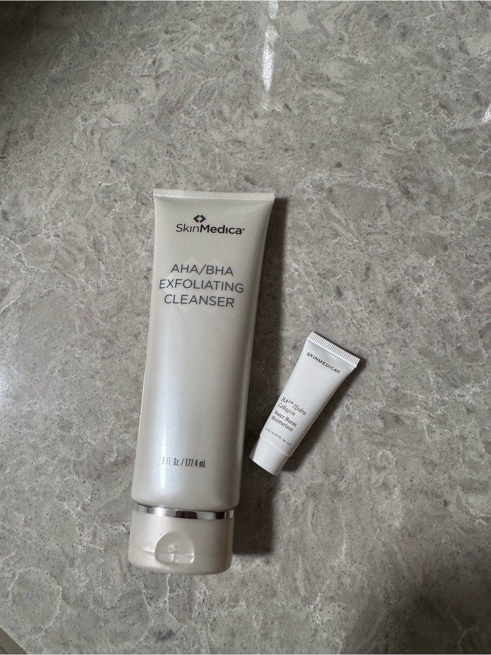 SkinMedica AHA/BHA Exfoliating Cleanser – w/ Mini HA5 Hydra Collagen Moisturizer